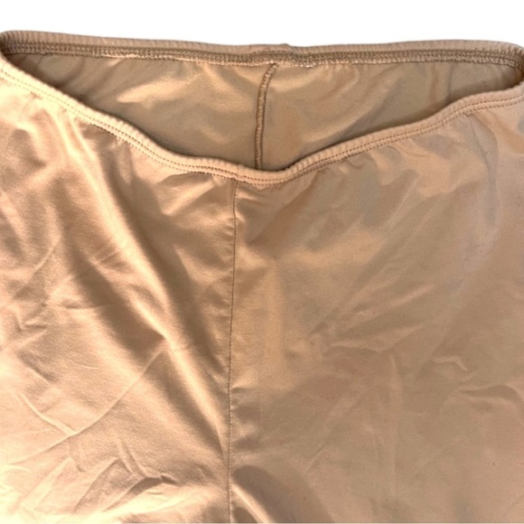 Elita Warm Wear Microfibre Thermal Leggings in Nude - Picture 5 of 7